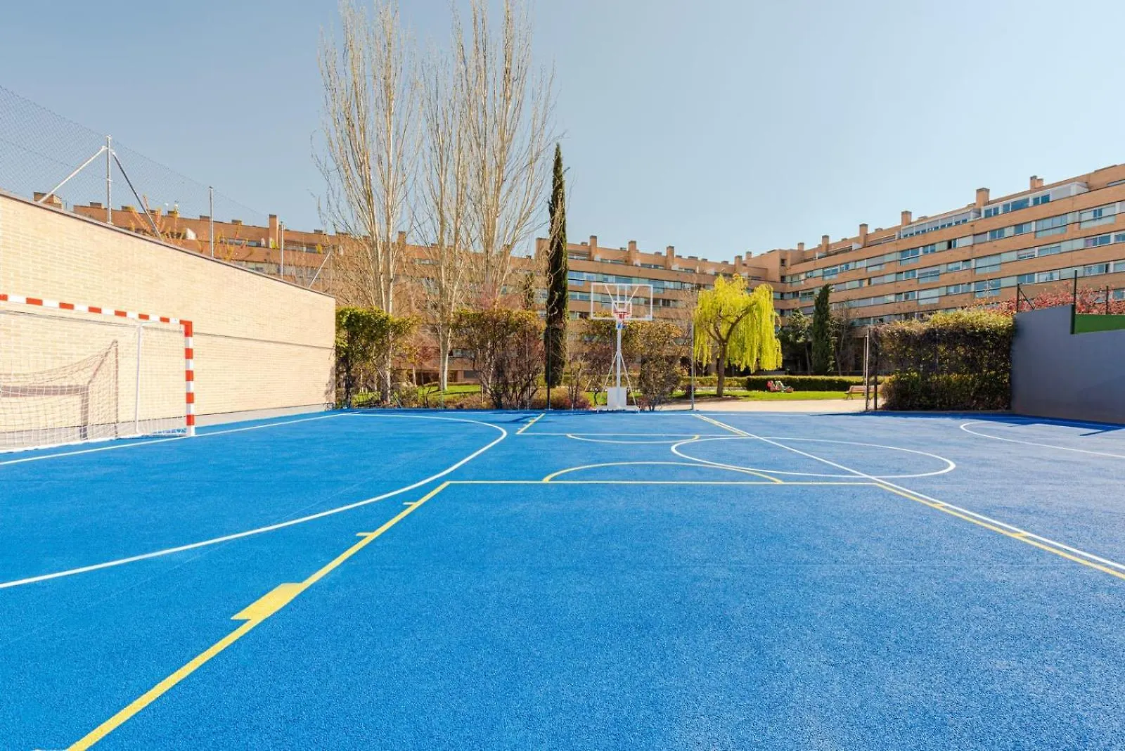 Los Olivos Stylish Apartments In Conde Orgaz Madrid