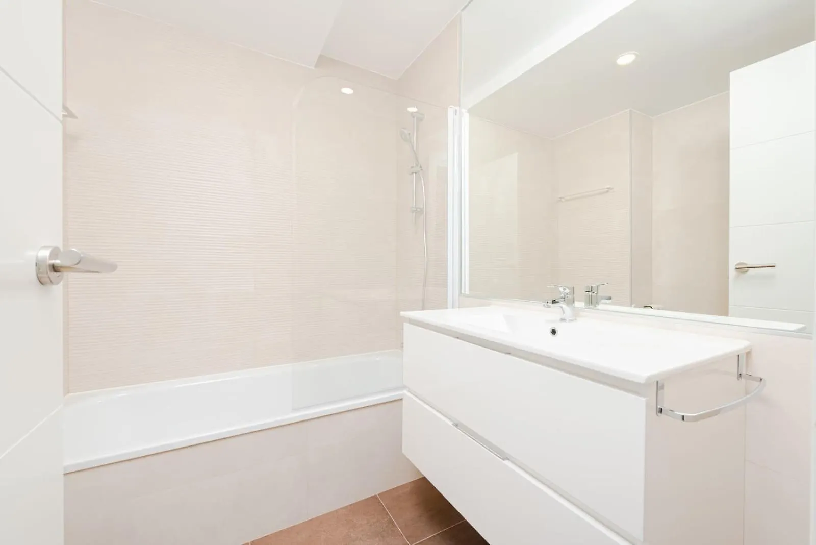 Los Olivos Stylish Apartments In Conde Orgaz Madrid