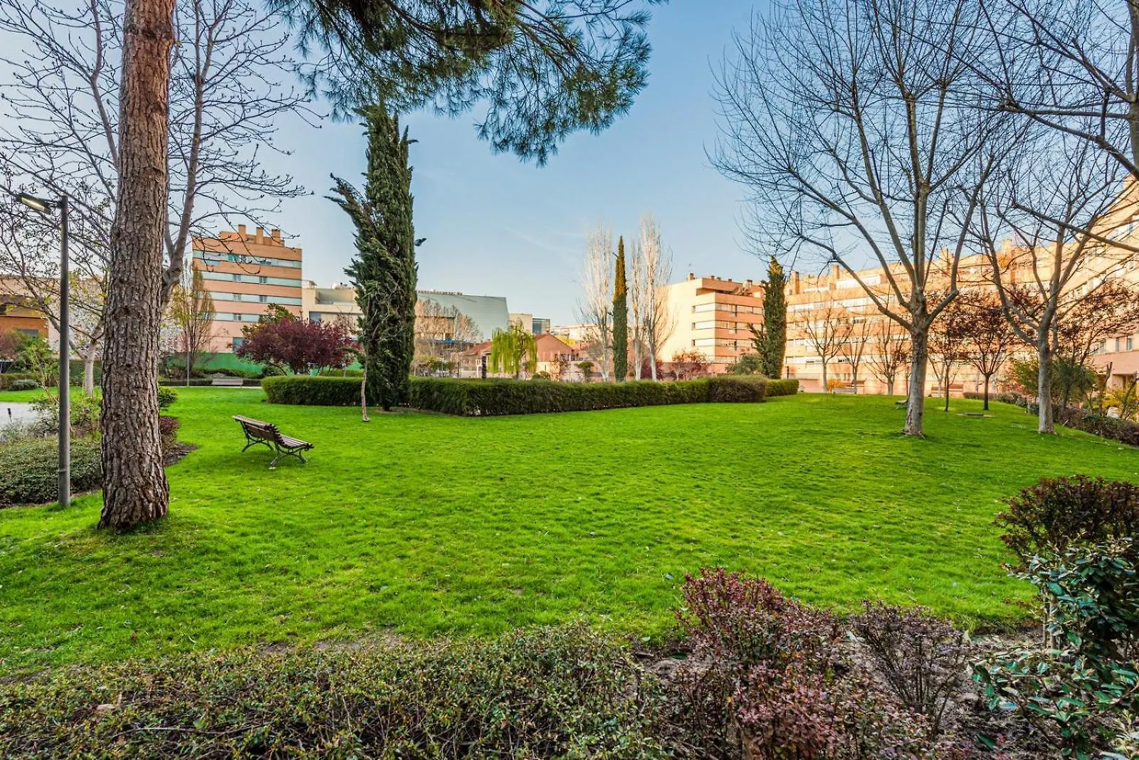 Los Olivos Stylish Apartments In Conde Orgaz Madrid