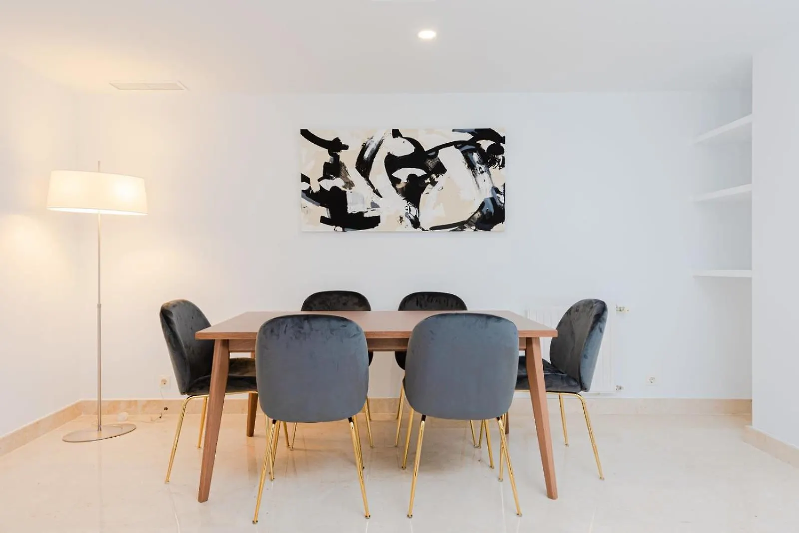 Los Olivos Stylish Apartments In Conde Orgaz Madrid