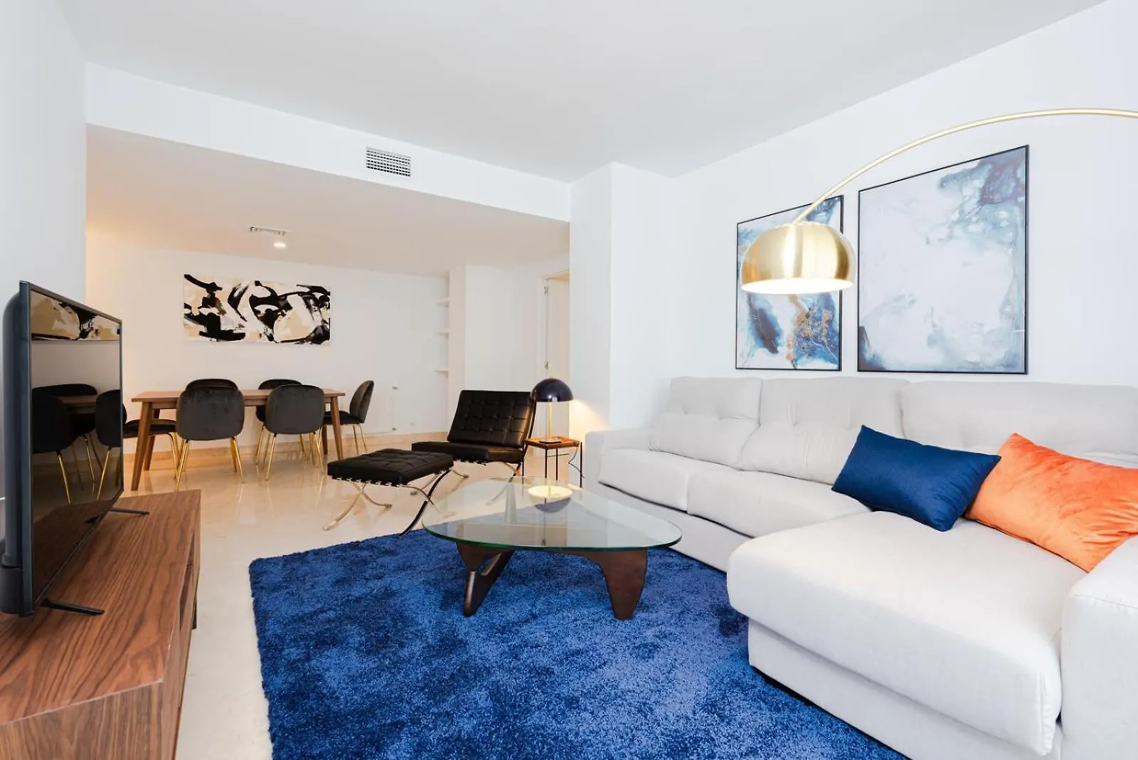 Los Olivos Stylish Apartments In Conde Orgaz Madrid