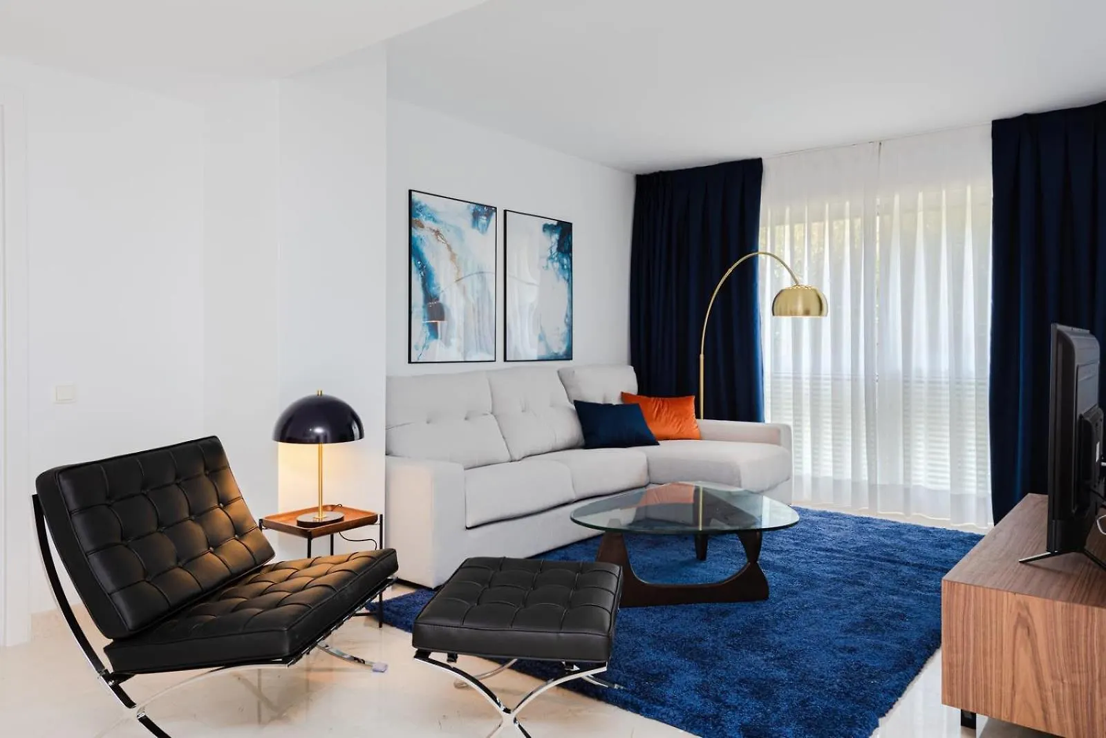 Los Olivos Stylish Apartments In Conde Orgaz Madrid España