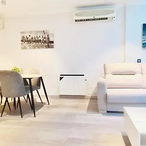 Oshun Sanchinarro Ii Apartamento